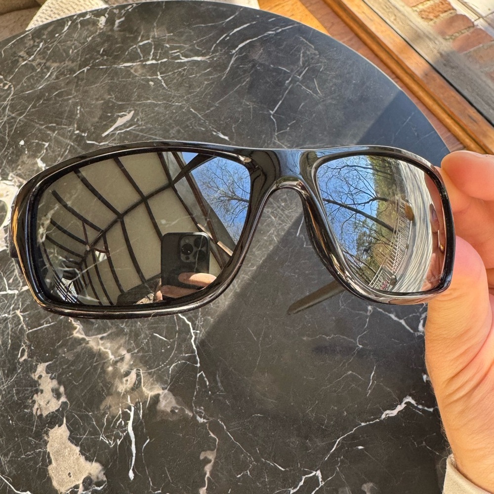 Oakley - CANTEEN Sunglasses - Picture 5 of 6